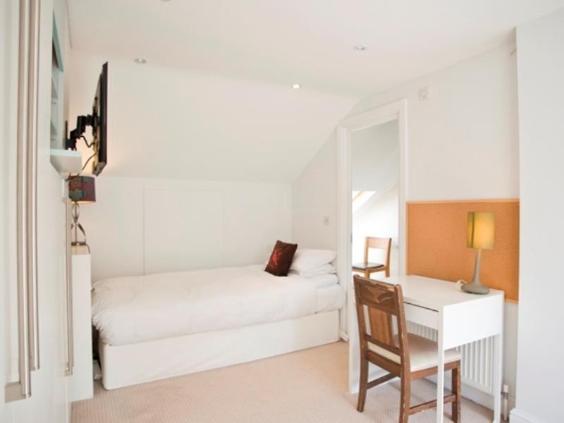 Veeve House Tennyson Road Kilburn Hotell London Eksteriør bilde